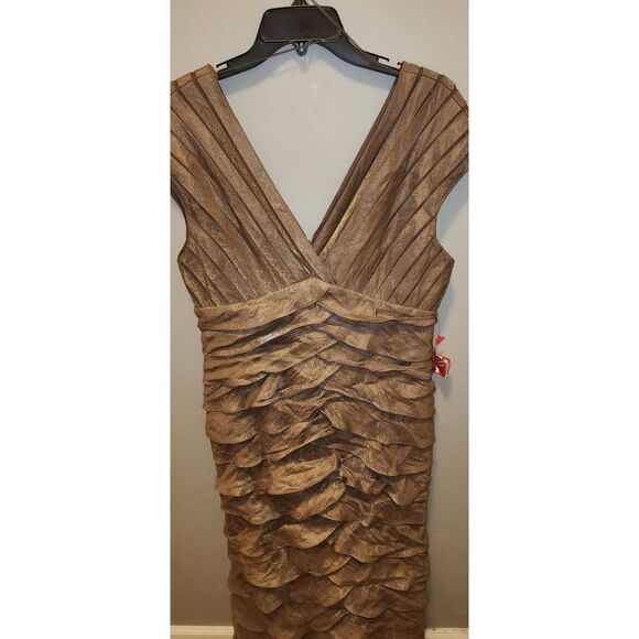 Adriana Pappell Ocassions Maxi Dress - Picture 2 of 7